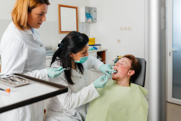 Best Emergency Broken Tooth Repair in Waupaca, WI